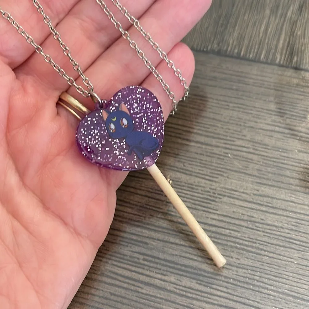 Sailor Moon Necklace Luna Hot Topic Cosplay Jewelry Glitter Purple Lollipop